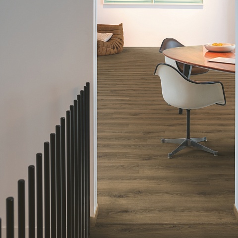 Quick Step Classic Plus Hydro (RUS) CLH 5789 Дуб теплый коричневый (фото 10)