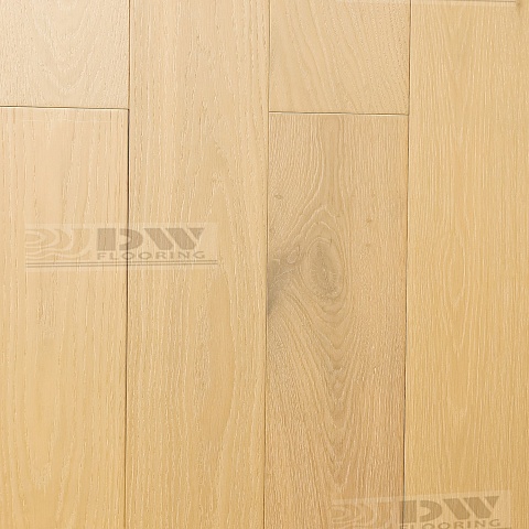 DW FLOORING 12 мм Дуб светлый бежевый DW CDL 067 лак матовый с фаской (фото 1)