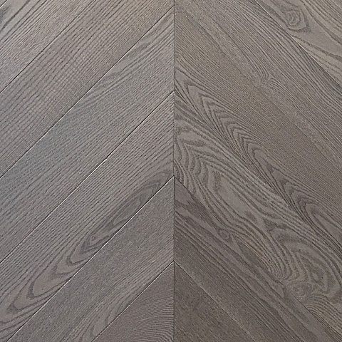 Wood Bee Chevron  Ясень Фог браш матовый Fog, UV-лак gloss 5-9% (правая) (фото 1)