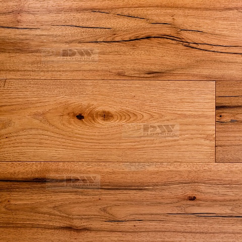 DW FLOORING 14 мм Орех гикори тёмно-бежевый DW 010S лак матовый с фаской (фото 1)